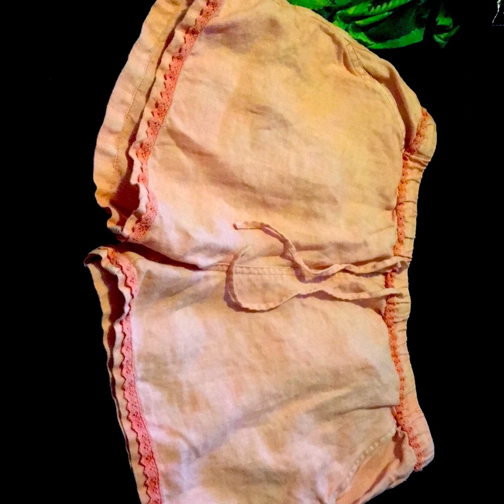 Raffi linen shorts